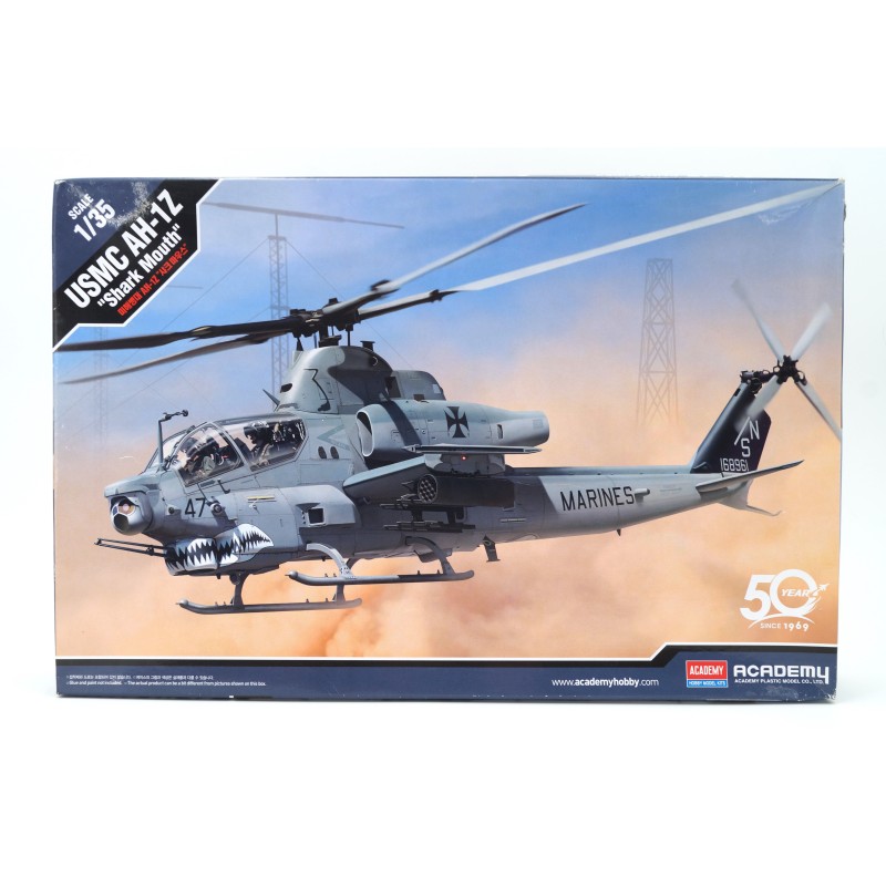 Bell AH-1Z Viper USMC "Shark Mouth"  -  Academy (1/35)