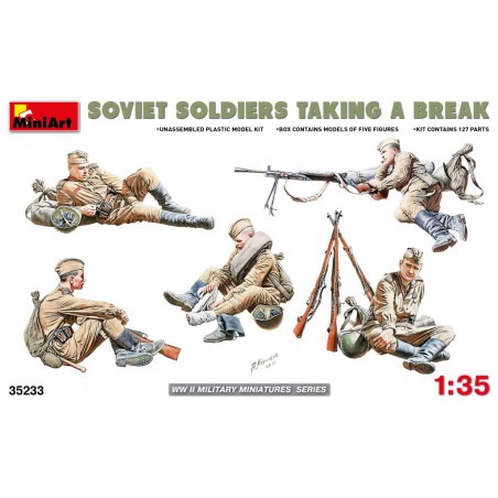 Soviet Soldiers Taking a Break WWII  -  MiniArt (1/35)