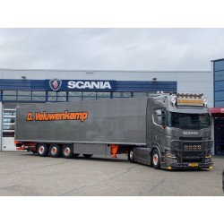 Scania S Highline 4x2 + Reefer Trailer 3 Axle "D.Veluwenkamp"  -  WSI (1/50)