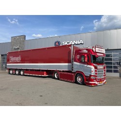 Scania R 4x2 + Volume Trailer 3 Axle [Pierrard Trans Lux]  -  WSI (1/50)