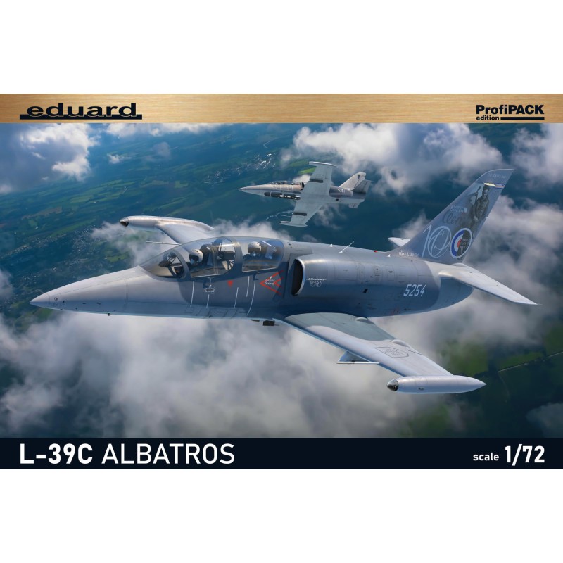 Aero L-39 Albatros [ProfiPACK Edition]  -  Eduard (1/72)