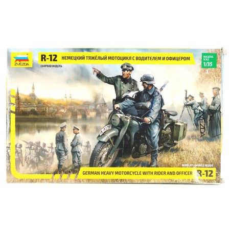 BMW R12 Motorcycle with Rider and Officer  -  Zvezda (1/35)