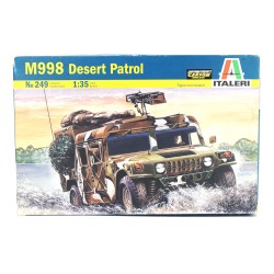 HMMWV-Hummer-Humvee M998 Desert Patrol  -  Italeri (1/35)