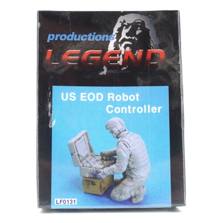 U.S. EOD Robot Controller  -  Legend Productions (1/35)