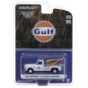 [Hobby Exclusive] 1969 Chevrolet C-30 Dually Wrecker (Gulf Oil) - Greenlight (1/64)