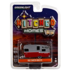 [Hitched Home Series 12] Shasta Airflyte Polished (Aluminum & Red) - Greenlight (1/64)