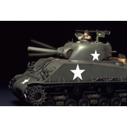 M4 Sherman 105mm Howitzer [RC Full Option Kit]  -  Tamiya (1/16)