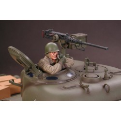 M4 Sherman 105mm Howitzer [RC Full Option Kit]  -  Tamiya (1/16)