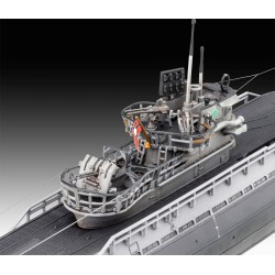 German Submarine Type IX C-40 U190  -  Revell (1/144)