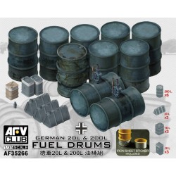 German 20L and 200L Fuel Drums  -  AFV Club (1/35)