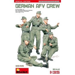 German AFV Crew  -  MiniArt...