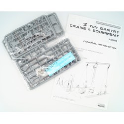 5 Ton Gantry Crane and Equipment  -  MiniArt (1/35)