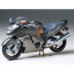 Honda CBR1100XX Super Blackbird (1996)  -  Tamiya (1/12)