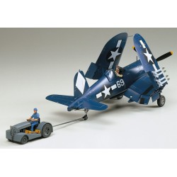 Vought F4U-1D Corsair w/"Moto-Tug"  -  Tamiya (1/48)