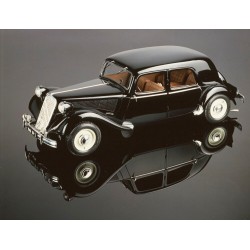 Citroën 15 Six Traction Avant  -  Heller (1/8)