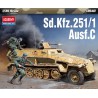 Sd.Kfz.251/1 Ausf.C (Schützenpanzerwagen)  -  Academy (1/35)