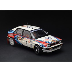 Lancia Delta HF Integrale 16v  -  Italeri (1/12)