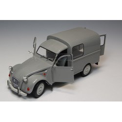 Citroën 2CV Fourgonette  -  Tamiya/Ebbro (1/24)