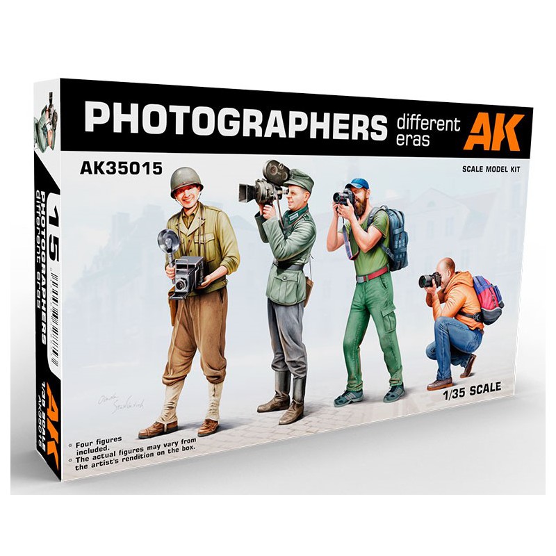 Photographers Different Eras  -  AK Interactive (1/35)