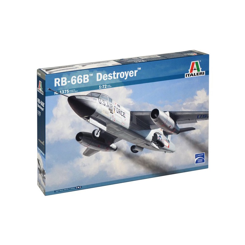 Douglas B-66 Destroyer RB-66B  -  Italeri (1/72)