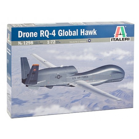 Northrop Grumman RQ-4 Global Hawk  -  Italeri (1/72)